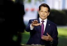 Трамп уволил нового директора Белого дома по коммуникациям — СМИ