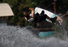 Кличко похвастался, как в жару покатался на вейкборде