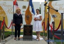 В Киеве представители династии Габсбург открыли памятник