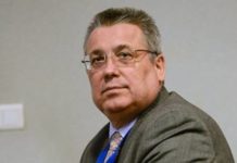 Российского дипломата экстренно эвакуировали из Нидерландов