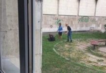 В Киеве возле КПИ мужчина перерезал себе горло