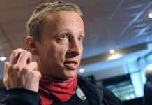 Парубий подписал закон, который позволяет приглашать в Украину артистов из России после разрешения СБУ