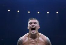 Усик завоевал пояс WBC и вышел в финал WBSS — ВИДЕО