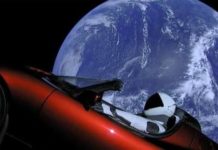 Автомобиль Tesla внесли в базу космических объектов